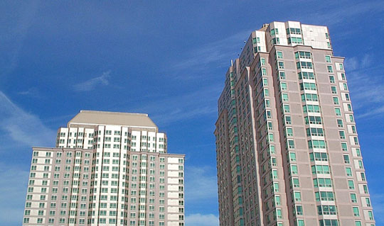 May Tower Condominiums in Toronto, Ontario